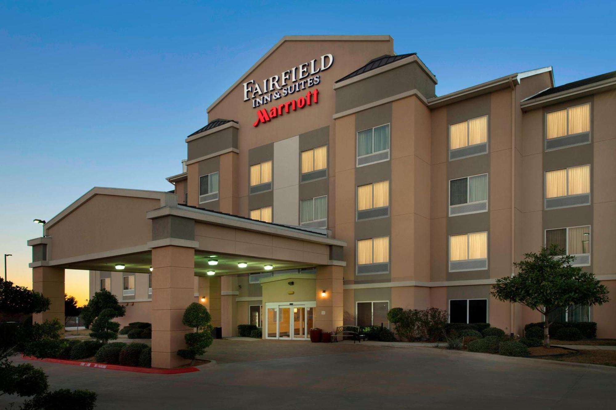 Fairfield Inn & Suites Weatherford Exterior photo